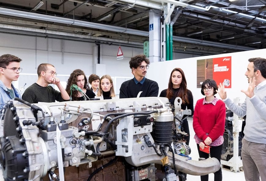 LA CREATIVIDAD DE LOS ESTUDIANTES DEL INSTITUTO IED EN LOS PRODUCTOS DE FPT INDUSTRIAL